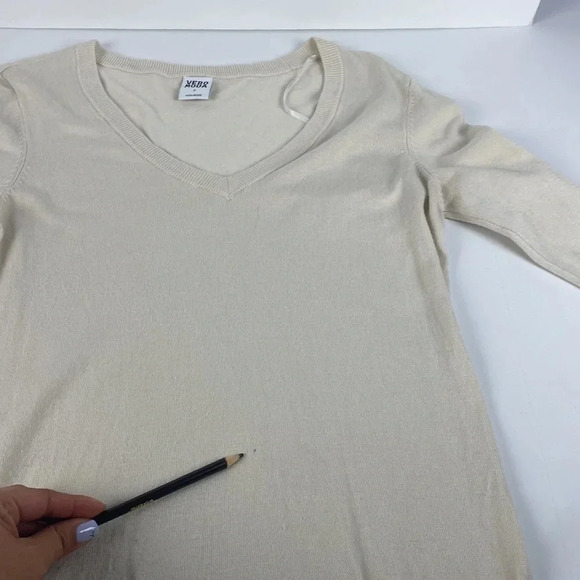 2/$25 Cream beige off white long sleeve vneck pullover with pockets tunic sz M - Picture 12 of 12